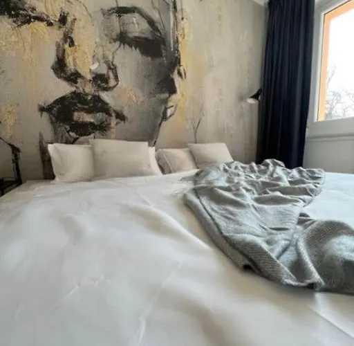 Design - Wohnen Mit Stil Und Komfort *